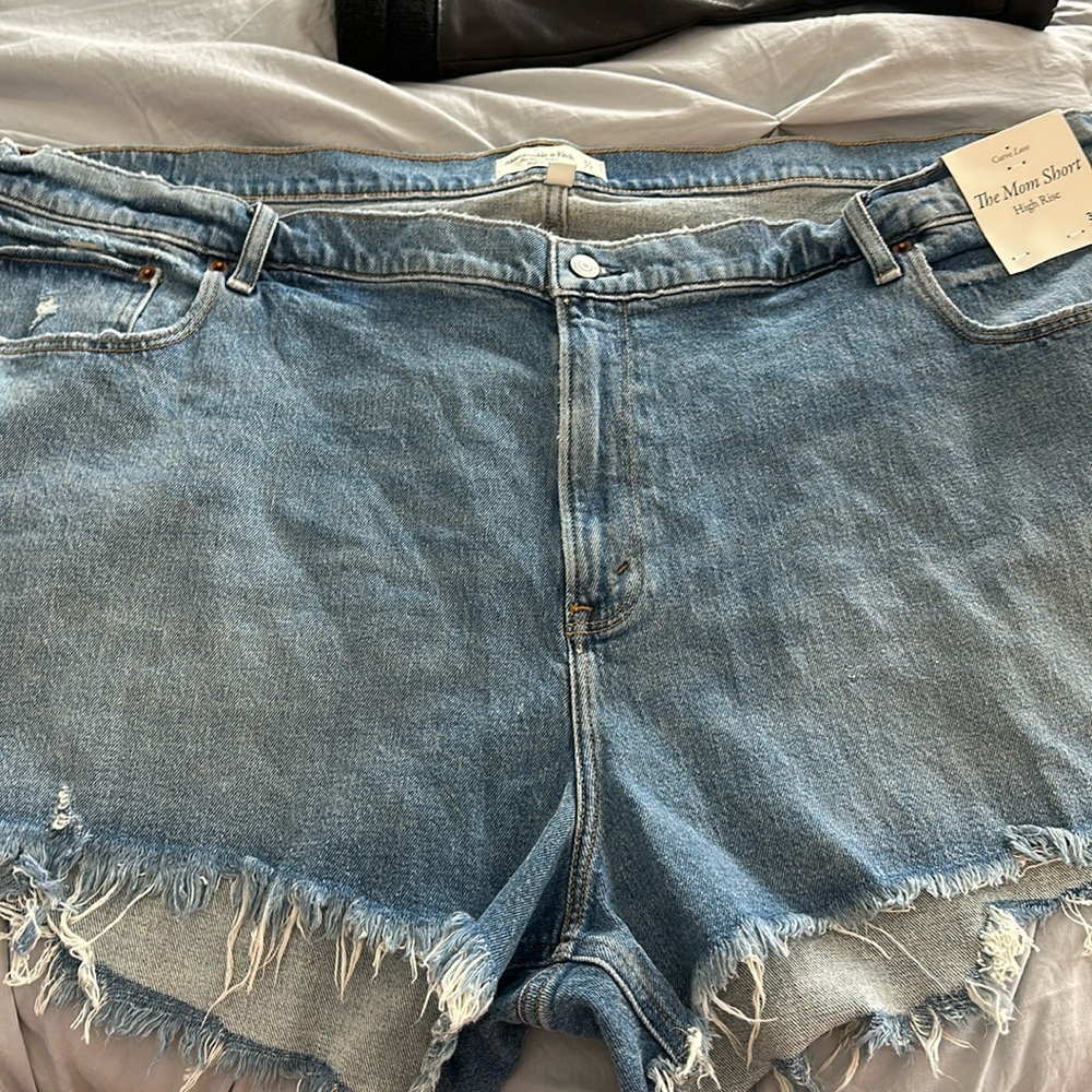 Abercrombie and fitch high rise mom shorts